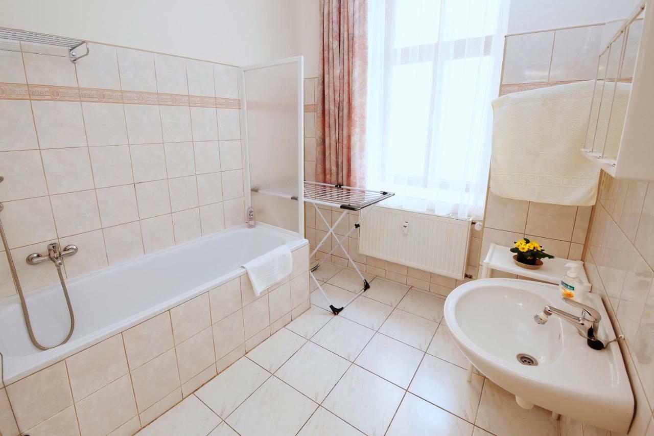 Apartman Moravska Karlovy Vary Esterno foto